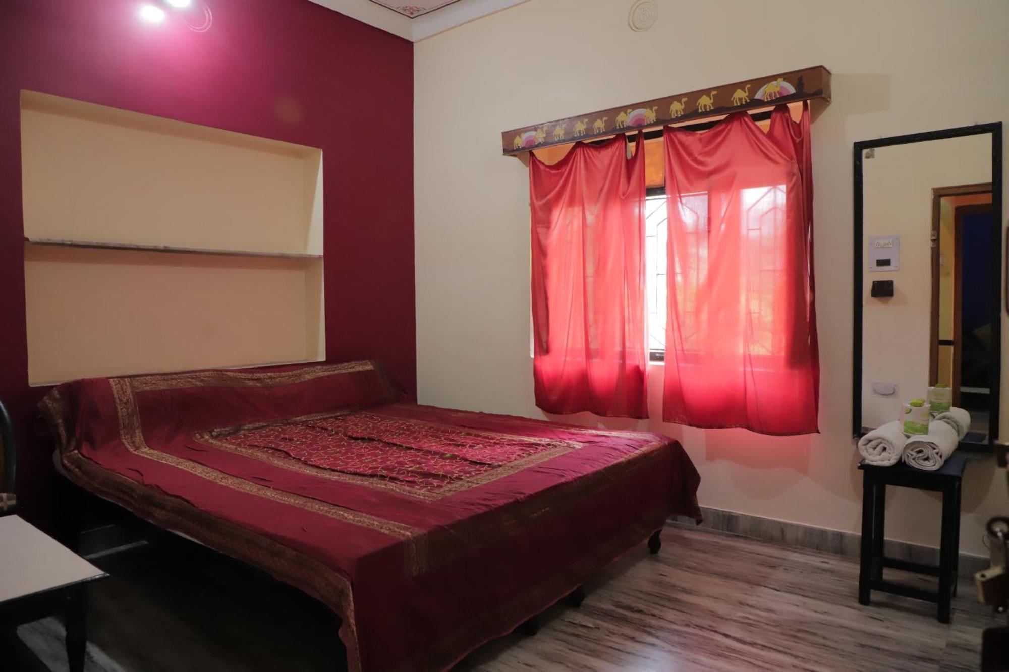Hotel Everest Πουσκάρ Εξωτερικό φωτογραφία